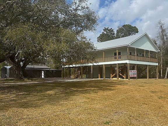 2nd image of 16789 River Rd