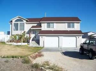 262 Lakeport Ln, Spring Creek, NV 89815