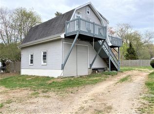 7 Sunset Dr #B, Old Lyme, CT 06371