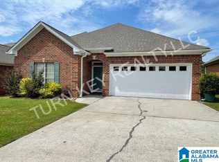 515 Enclave Cir, Fultondale, AL 35068