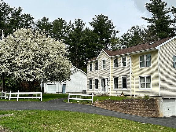 2nd image of 17 Pauline Ave