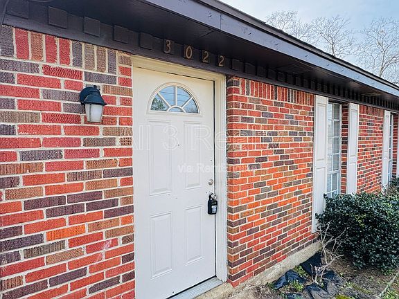 5th image of 3022 Montwood Dr