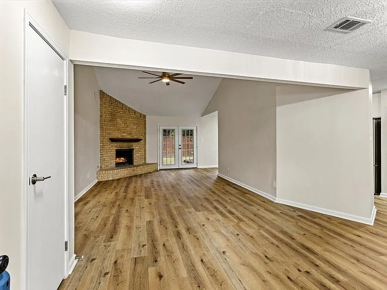 3315 Beaver Glen Dr — Photo 5