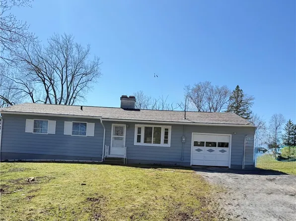 56 Hollywood Dr, Whitesboro, NY 13492