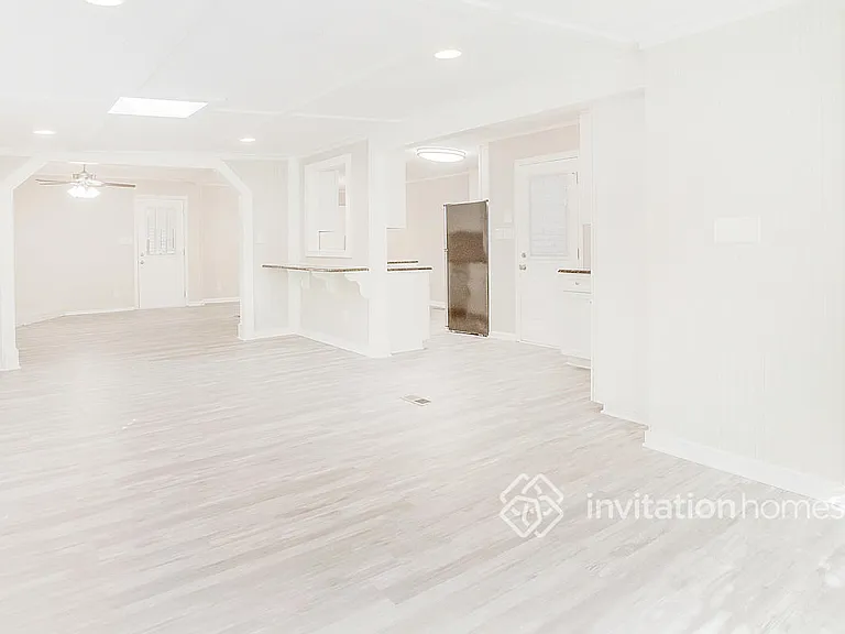 4334 Compton Cir — Photo 7