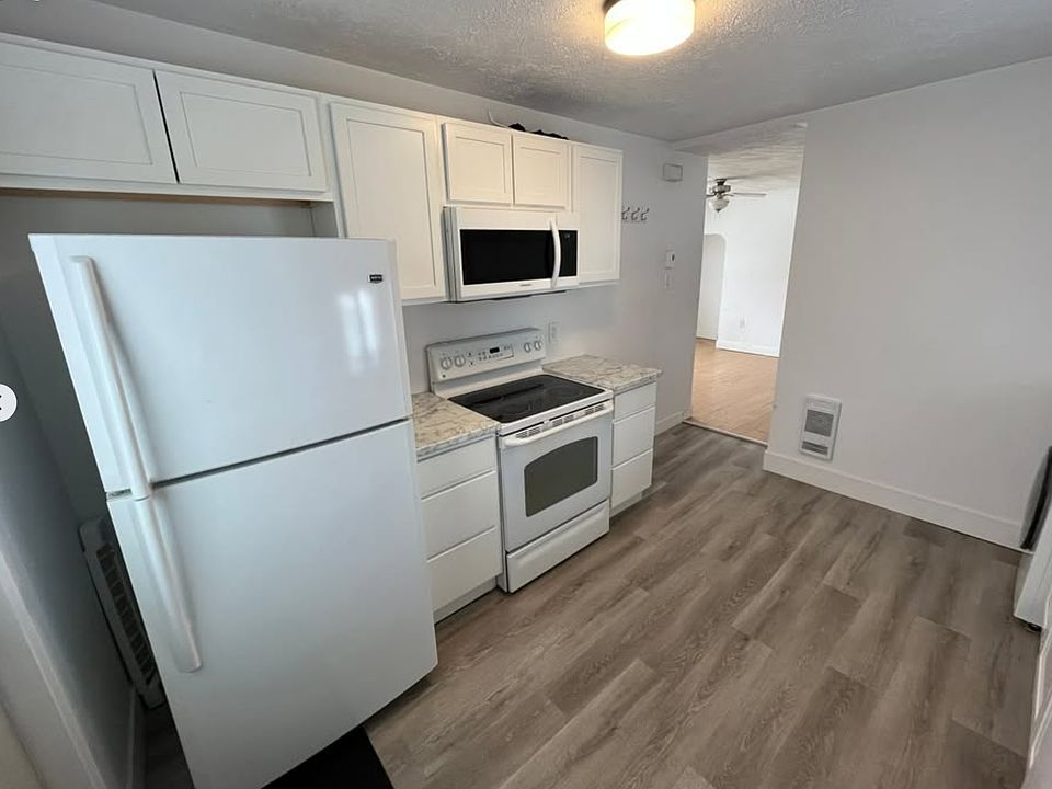 1st image of 535 York St #537