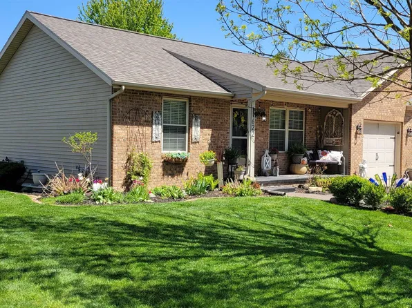 622 Coal Bank Rd, Metamora, IL 61548