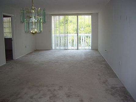 4th image of 2650 Pearce Dr Unit 410