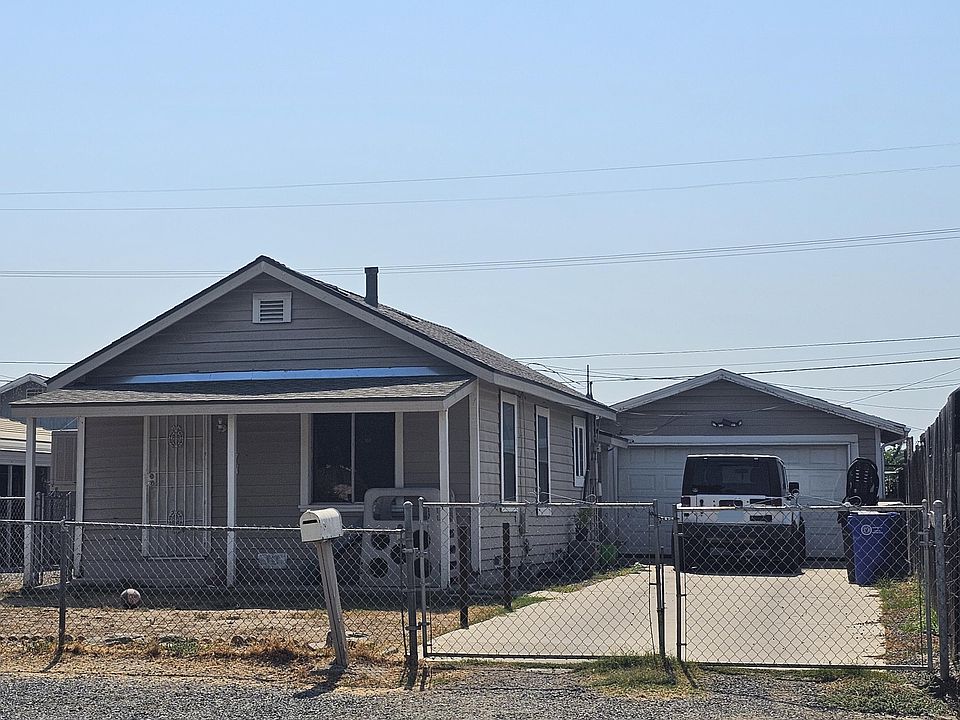 1st image of 371 N Westside Street