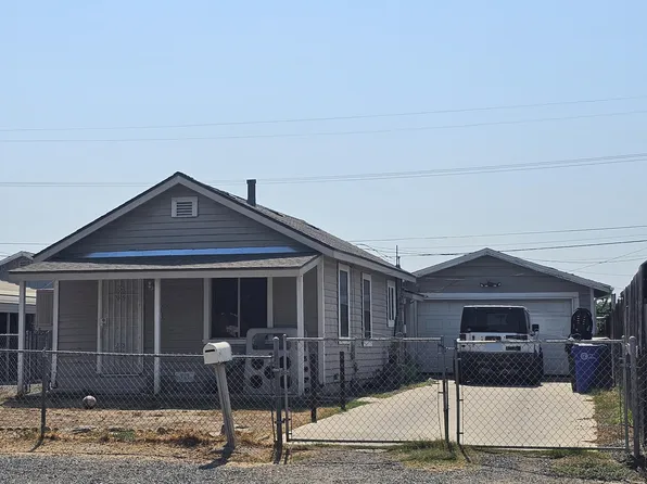 371 N Westside Street, Porterville, CA 93257