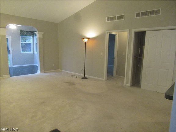 3rd image of 2938 Country Club Ln