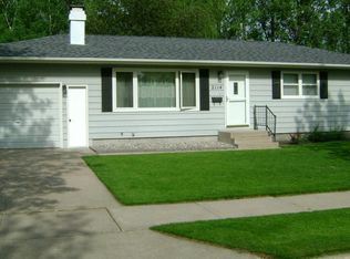 2114 S 22nd St, Grand Forks, ND 58201