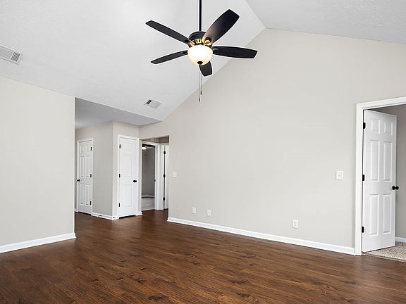 3rd image of 5500 Ambervista Ct