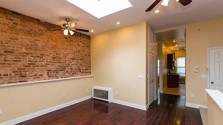 Rented by Nooklyn NYC LLC | media 11