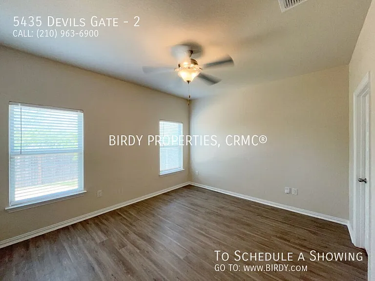 5435 Devils Gate #2 — Photo 17