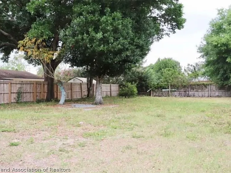 774 Hibiscus St — Photo 9