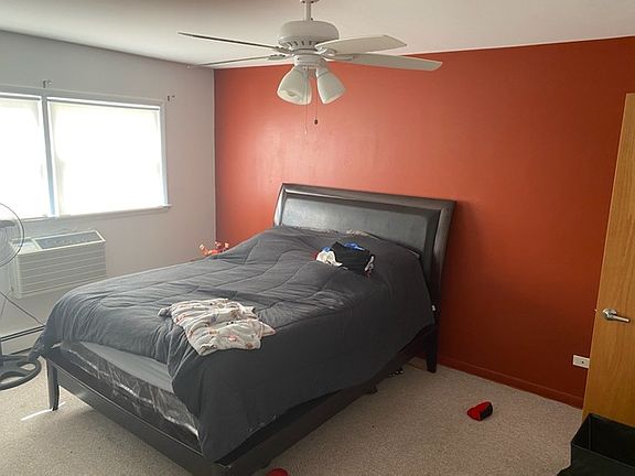 4th image of 2724 W Berwyn Ave APT 3B