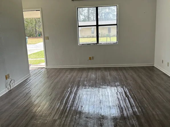 1102 Wilma St #A, Nashville, GA 31639