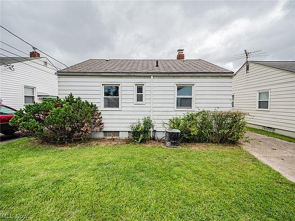 5th image of 12900 Garland Ave