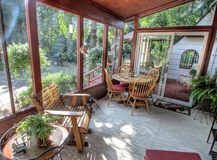 357 Bratenahl Rd, Bratenahl, OH