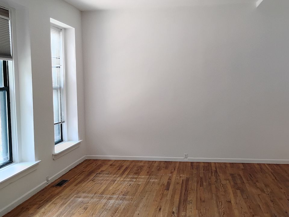 1st image of 1851 W Iowa St APT 1