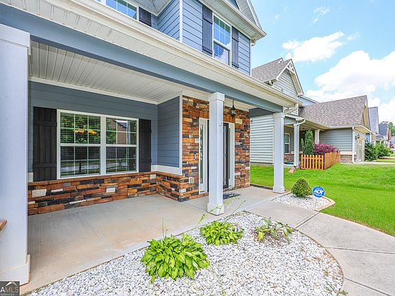 4th image of 217 Briandwood Dr