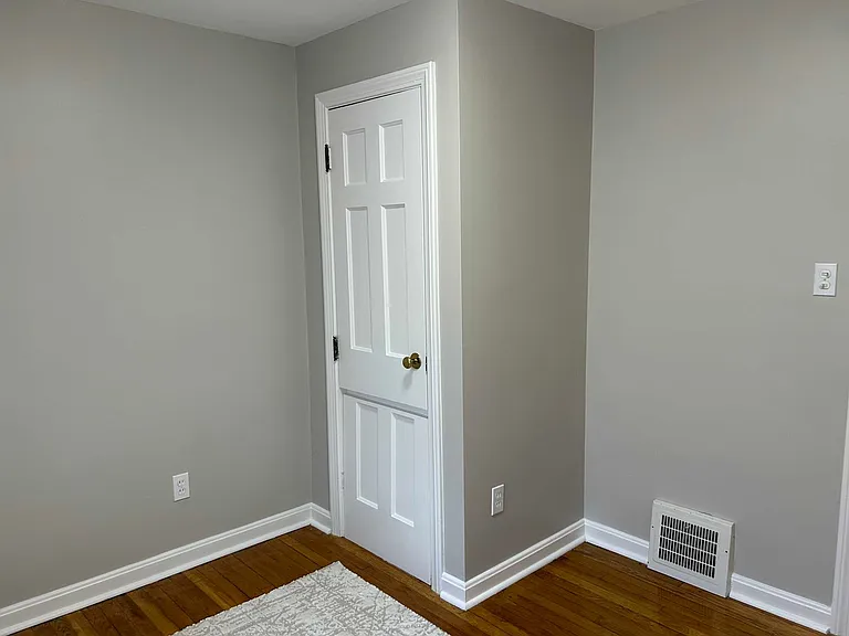 4854 Edsal Dr — Photo 19