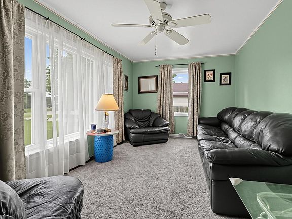 3rd image of 24908 69th STREET