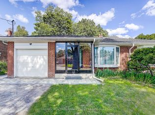 47 Sherwood Forest Dr, Markham, ON L3P1P5