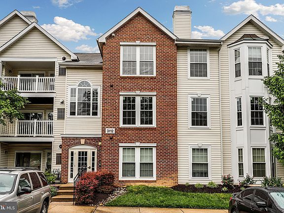 5th image of 3112 River Bend Ct APT H304