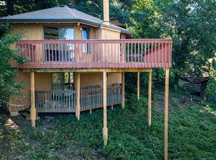 3610 University St, Eugene, OR 97405