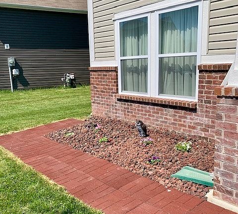 5th image of 2066 Amur Ct