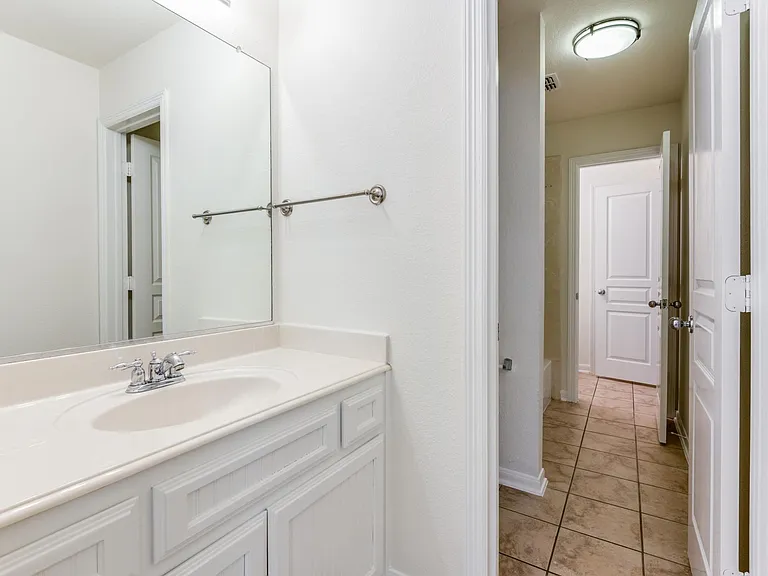 14575 Daneway Dr — Photo 23