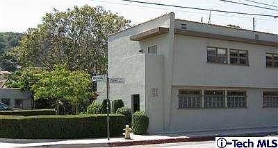 2nd image of 812 E Palmer Ave