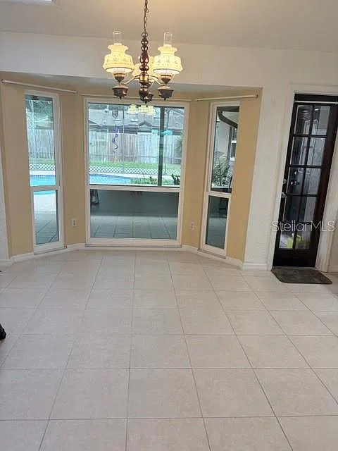 3 bed, 2.0 bath, 2020 sqft, $2,900 — Photo 4