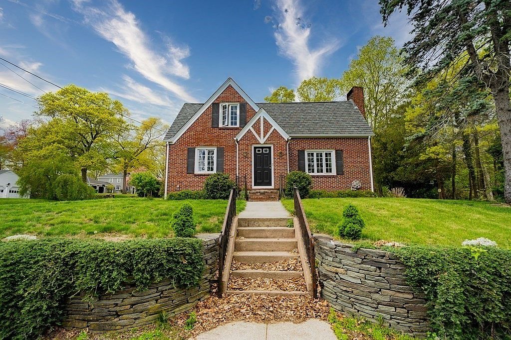 34 Broadway, North Attleboro, MA 02760 Zillow