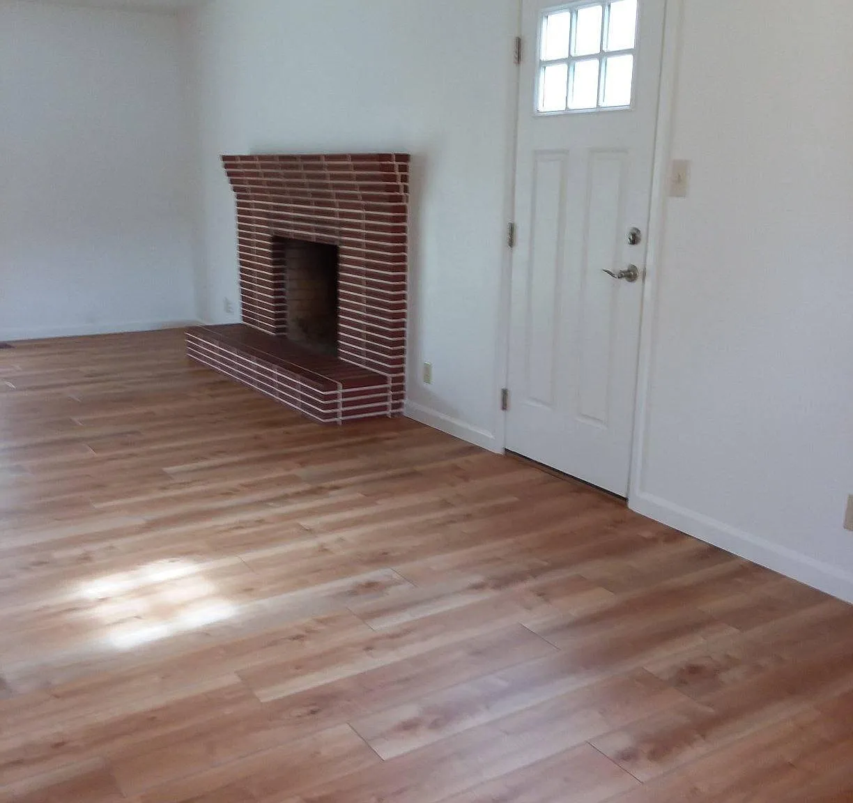 130 Benson Dr — Photo 3