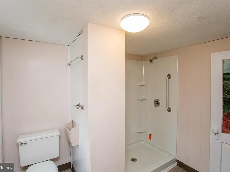 120 Tabor Rd — Photo 42