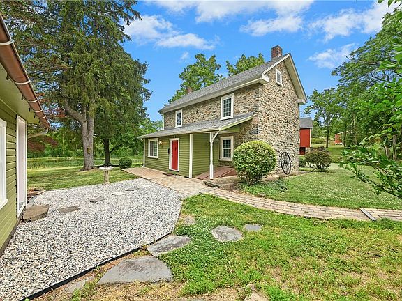 3rd image of 967 State Rd