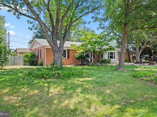 117 Highlander Rd, Stephens City, VA 22655