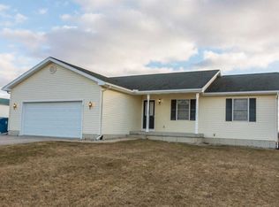 1957 Allan St, Adrian, MI 49221