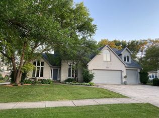528 Du Pahze St, Naperville, IL 60565