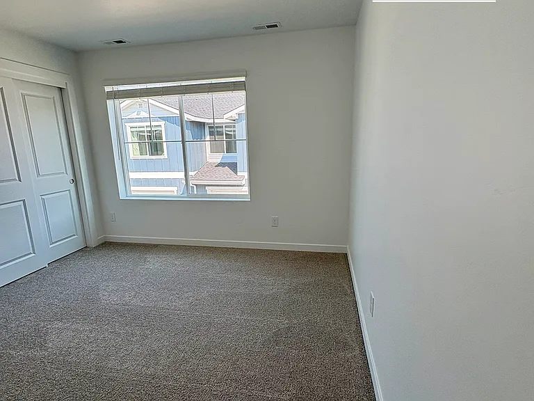 4237 W Flint Dr — Photo 40