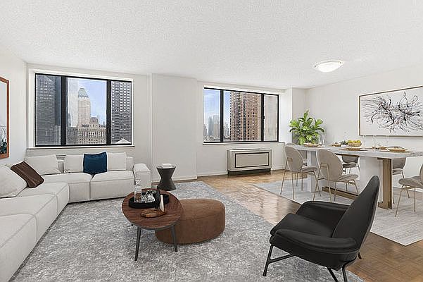1st image of 30 W 61st St APT 18A