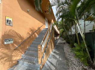 608 SW 16th Ave #2, Fort Lauderdale, FL 33312