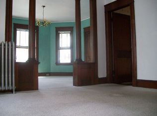 989 Middlesex St #989, Lowell, MA 01851