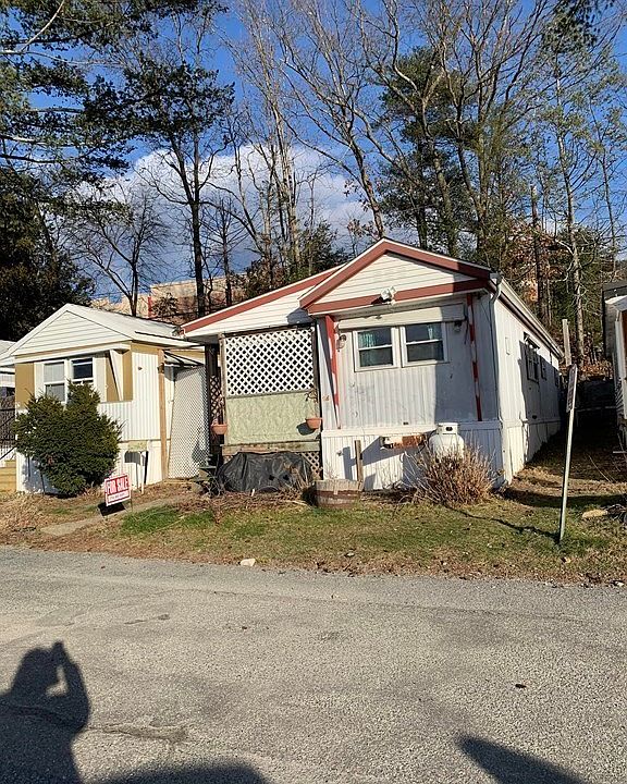 1st image of 14 Mustang Ave