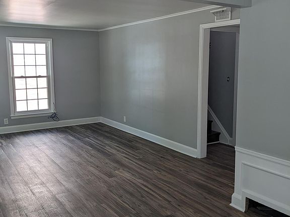 5th image of 260 Woodcrest Blvd