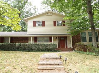 1215 Alderman Dr, Greensboro, NC 27408