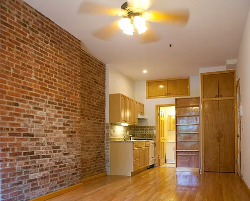 Rented by Owner | media 8